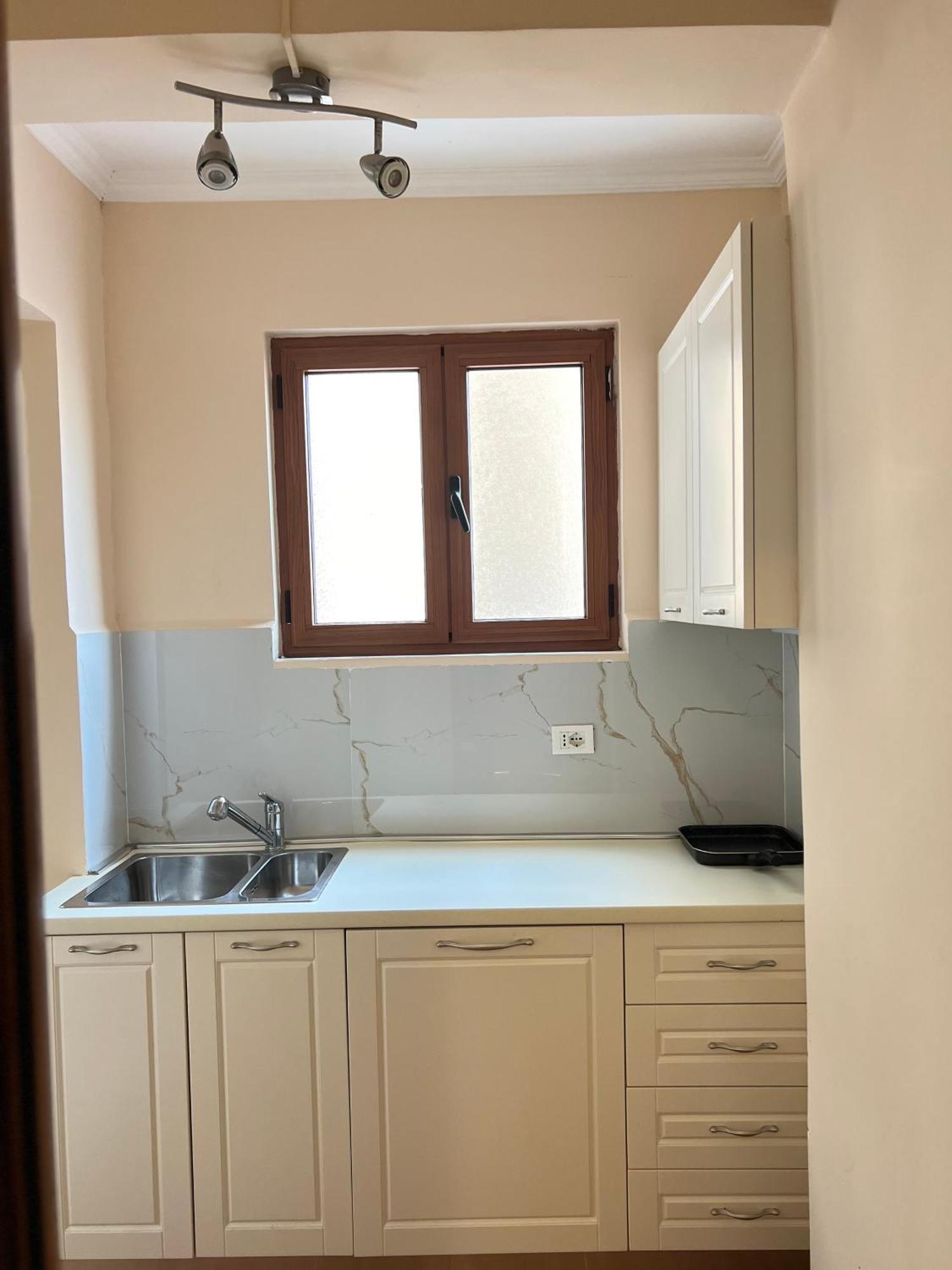 Skanderbeg Square Apartment 02 ティラナ エクステリア 写真