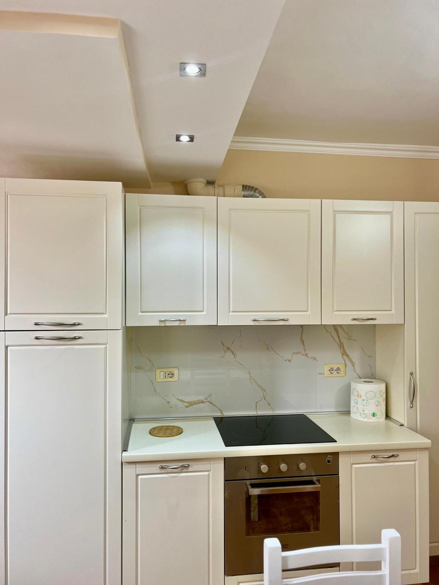 Skanderbeg Square Apartment 02 ティラナ エクステリア 写真